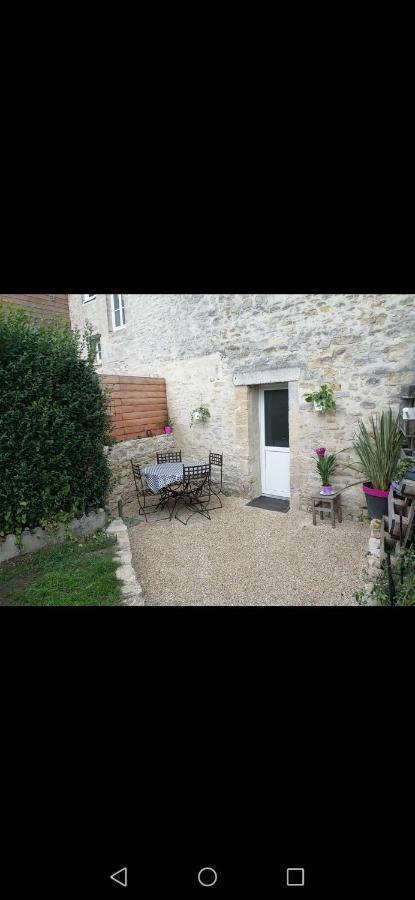 Petite Maison Saint-Vigor-le-Grand Bagian luar foto